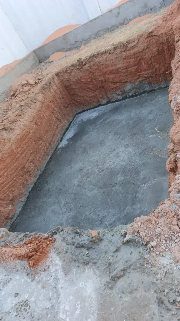 مسبح عميق