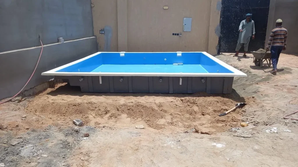 مسبح منزلي